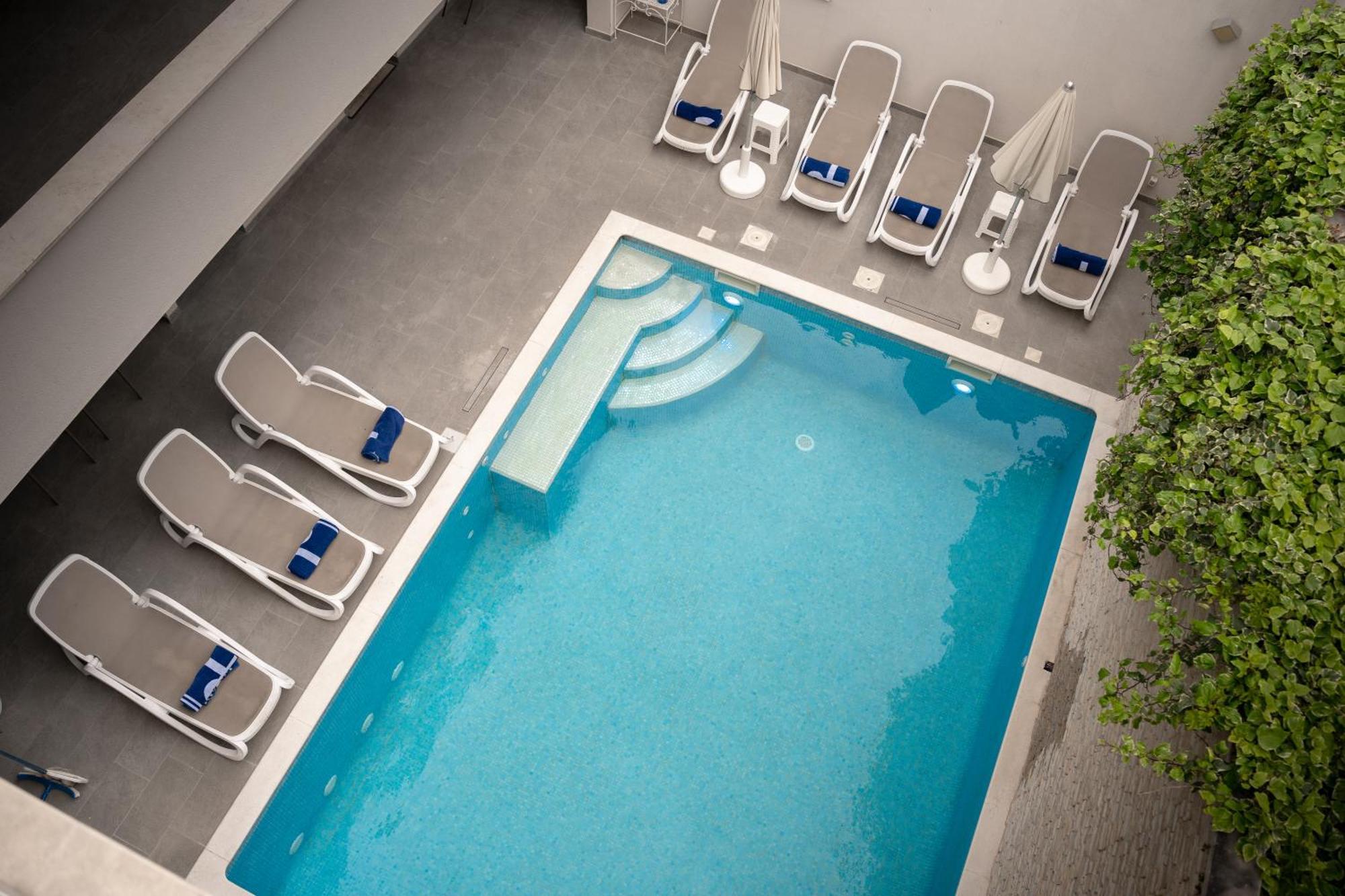 Luxury Rooms Pino Сплит Экстерьер фото