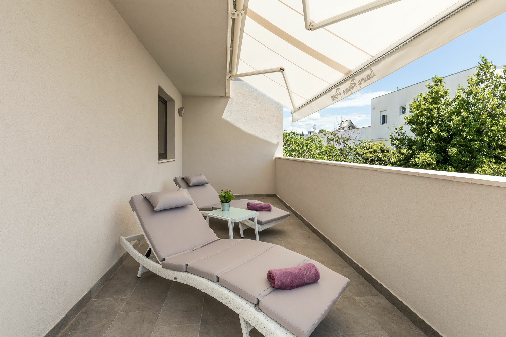 Luxury Rooms Pino Сплит Экстерьер фото
