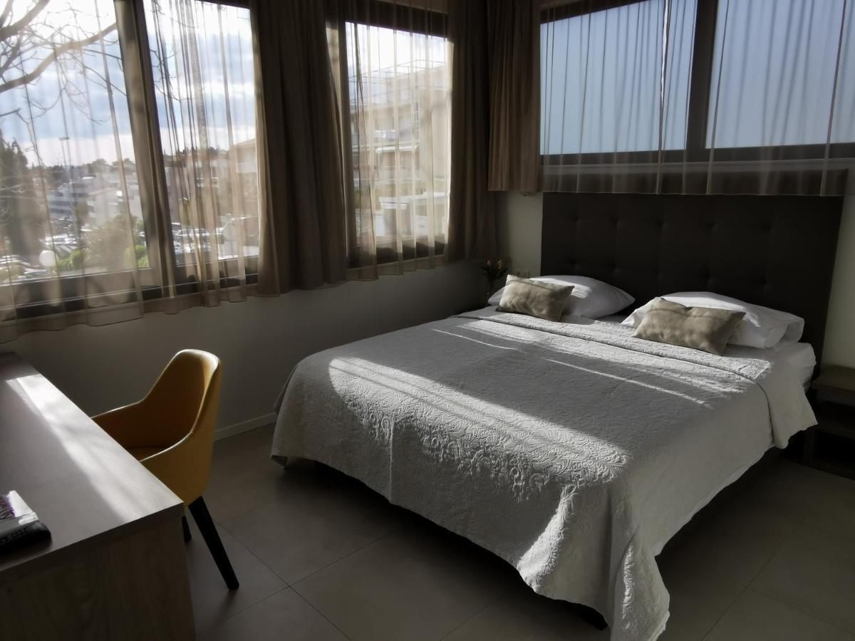 Luxury Rooms Pino Сплит Экстерьер фото