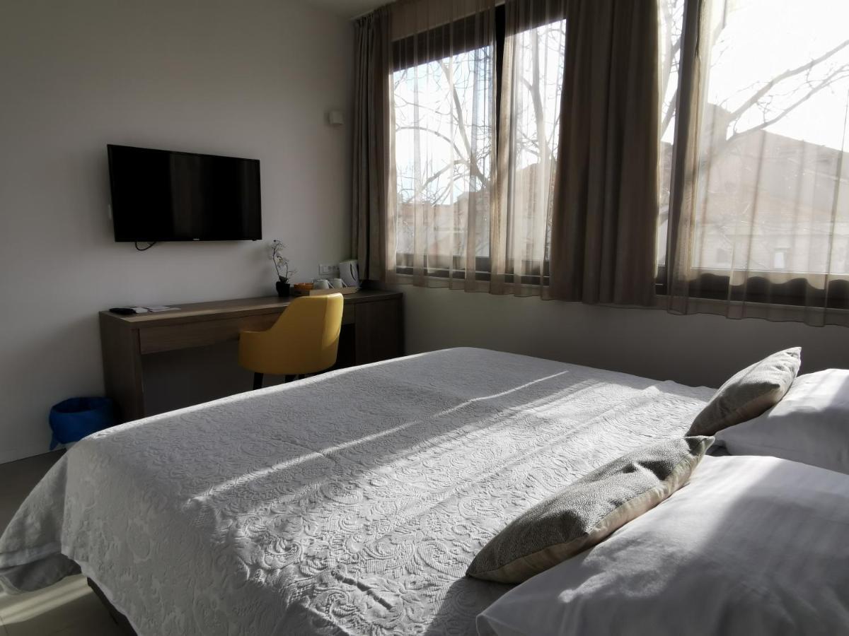 Luxury Rooms Pino Сплит Экстерьер фото